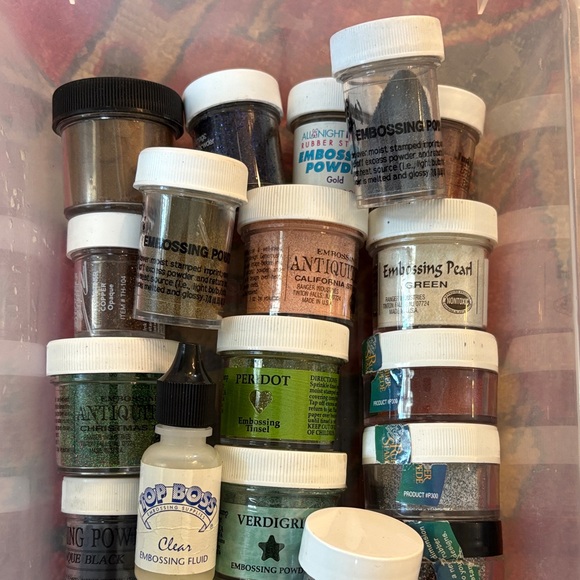 Embossing powders - Picture 3 of 3